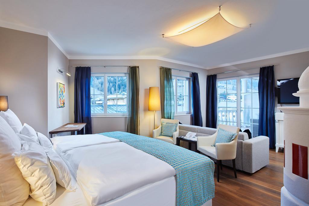 Hotel Barbarahof 4 Stars Superior-Summercard Inclusive-Adults Only From 14 Years カプルーン エクステリア 写真