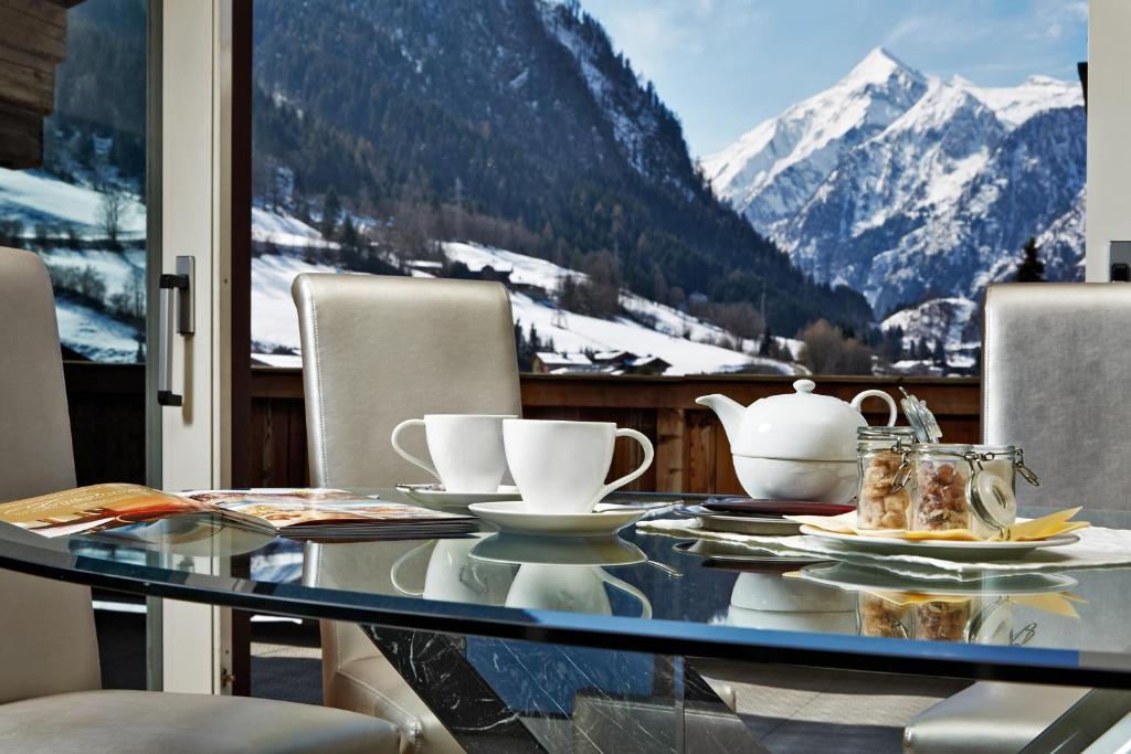 Hotel Barbarahof 4 Stars Superior-Summercard Inclusive-Adults Only From 14 Years カプルーン エクステリア 写真