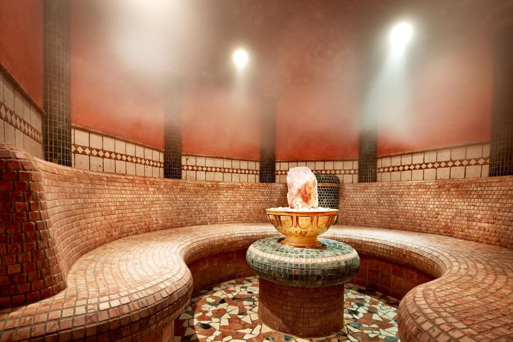 Hotel Barbarahof 4 Stars Superior-Summercard Inclusive-Adults Only From 14 Years カプルーン エクステリア 写真
