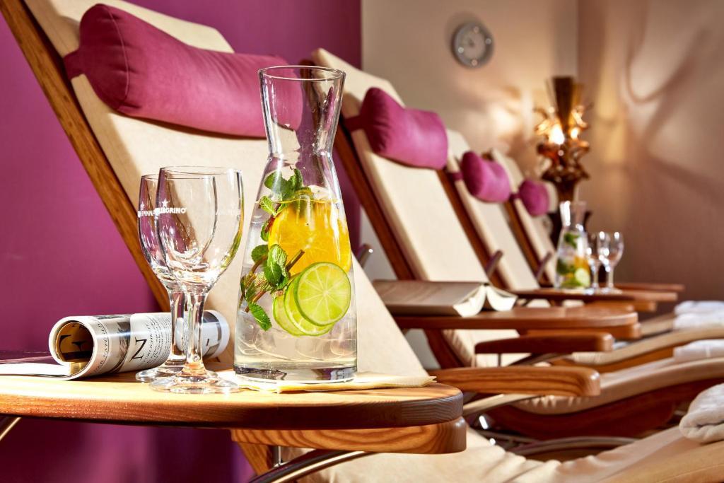 Hotel Barbarahof 4 Stars Superior-Summercard Inclusive-Adults Only From 14 Years カプルーン エクステリア 写真