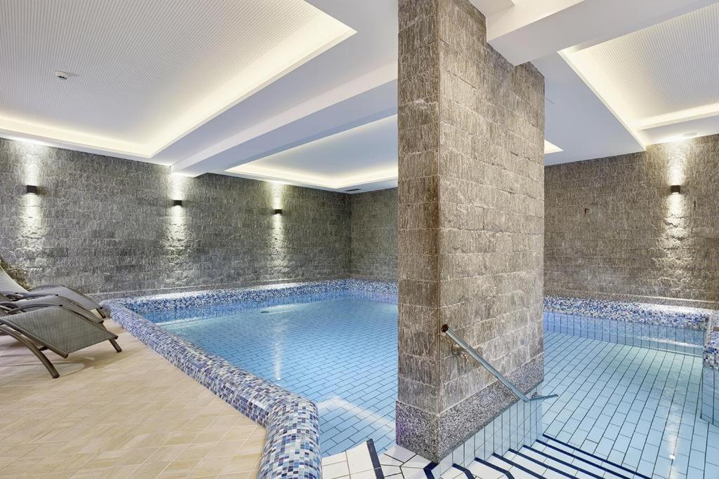 Hotel Barbarahof 4 Stars Superior-Summercard Inclusive-Adults Only From 14 Years カプルーン エクステリア 写真